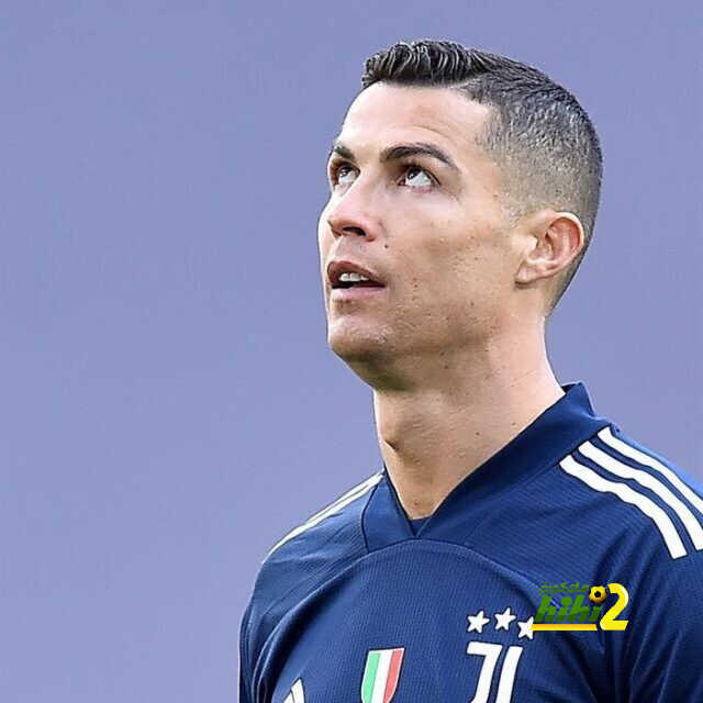 كريستيانو يضع الكرة في ملعب الريال