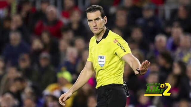 رسميًا : خوان مارتينيز مونويرا يقود مباراة ريال مدريد وإشبيلية