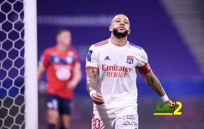 كومان يرسم مصير صفقة ديباي في برشلونة