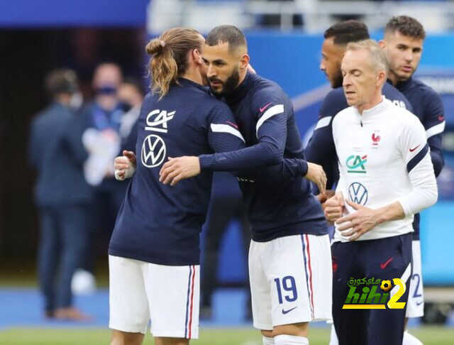 أول تعليق من مدرب فرنسا على إصابة بنزيما