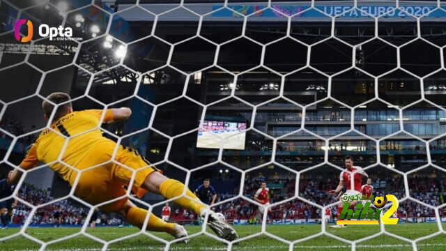 حارس فنلندا ثالث من يفعلها في تاريخ اليورو!