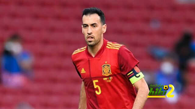 بوسكيتس يهاجن فان دير فارت بسبب تصريحاته ضد إسبانيا
