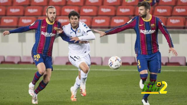 نجم برشلونة مطلوب في خيتافي