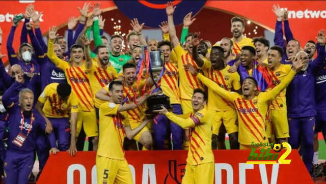 ألفاريز يؤكد موافقة ثنائي برشلونة على الرحيل