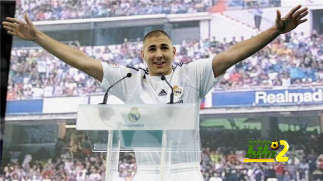 في مثل هذا اليوم.. ريال مدريد يعلن التعاقد مع بنزيمة