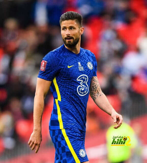موعد وصول جيرو لميلان