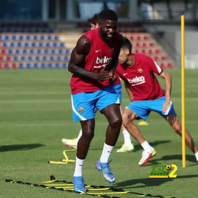 أومتيتي يرفض الرحيل عن برشلونة