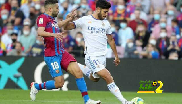 برشلونة يعاني كثيرا ضد ريال مدريد في السوبر الأسباني