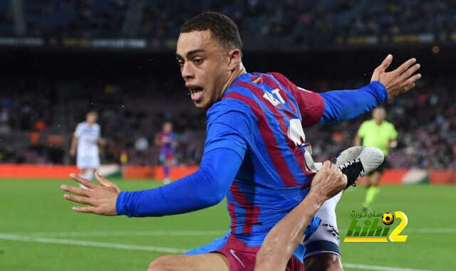 برشلونة يبدأ في الاستماع لعروض ديست!