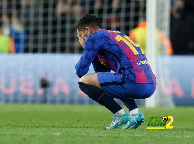 تعليق كرويف على تعادل برشلونة مع نابولي