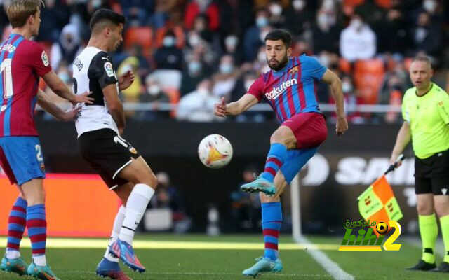 أرقام مميزة لجوردي ألبا مع برشلونة هذا الموسم