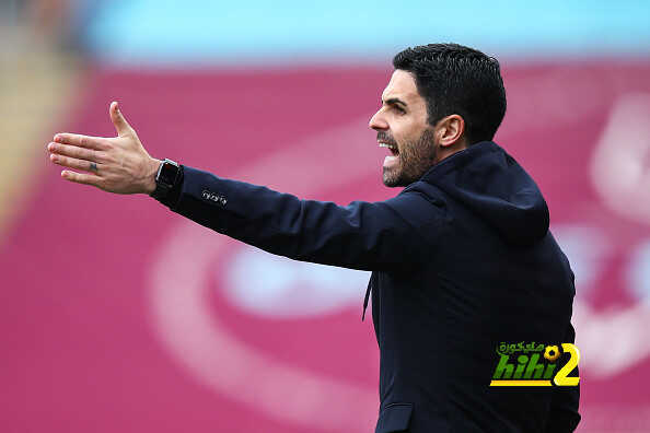 آرسنال قد يفكر في التخلص من 13 لاعبًا إضافيًا في الصيف!