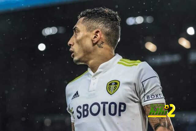 رافينيا .. رهان تشافي الجديد !