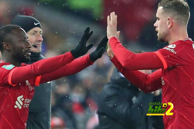 توليفة وسط ميدان جديدة للريدز في دوري الأبطال!