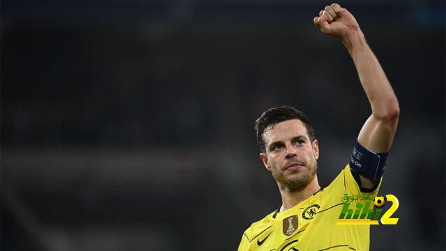 استمرار محاولات برشلونة من أجل ثنائي تشيلسي