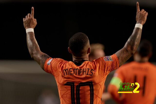 ديباى يصنع التاريخ مع منتخب هولندا
