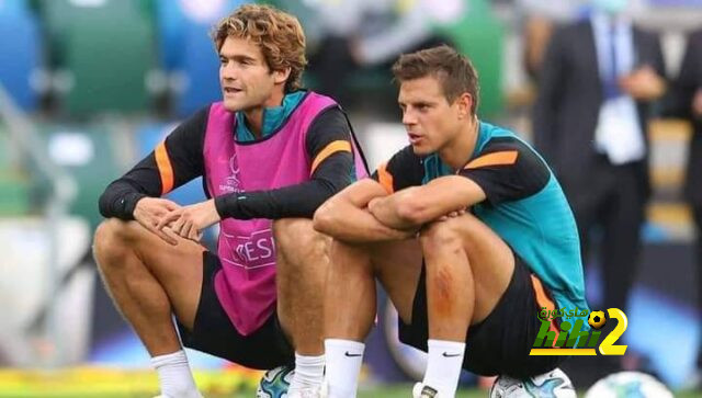 برشلونة متفائل بضم ثنائي تشيلسي