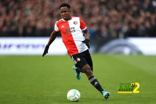 ليدز يقترب من ضم لاعب فينورد بمبلغ فلكي !