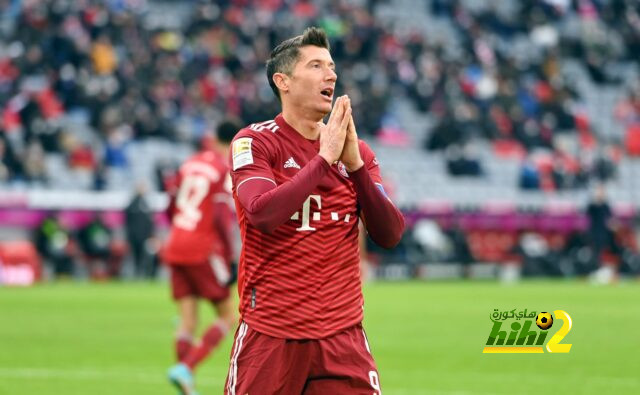 أساطير بايرن ميونخ ” اتركوا ليفاندوفسكي ليرحل “