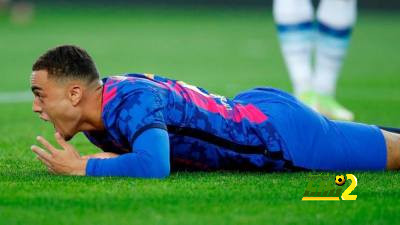 سيرجينو ديست بين البقاء والرحيل عن برشلونة