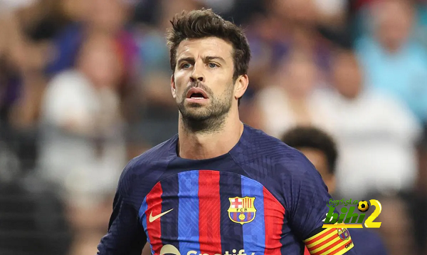 الكل في برشلونة يجب أن يفهم .. بيكيه ليس مذنبًا