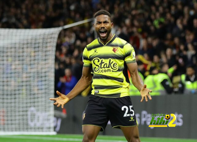 عرض رسمي من نوتنجهام لضم لاعب واتفورد