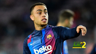 ديست يصر على البقاء في برشلونة