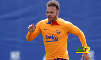 برشلونة مُصر على طرد برايثوايت