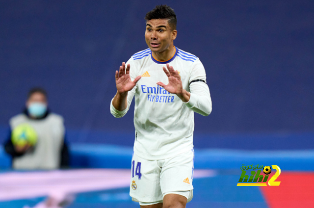 كاسيميرو ليس غبيًا .. مانشستر يونايتد وجهة غير مثالية