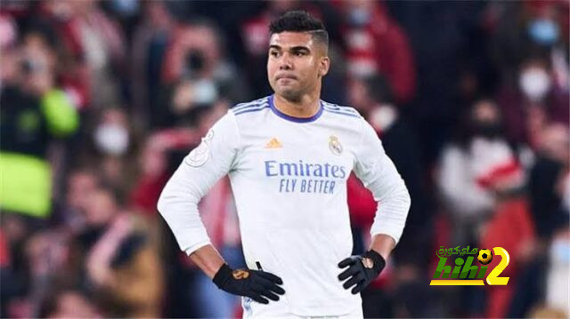 تقارير.. مانشستر يونايتد يغري ريال مدريد لضم كاسيميرو