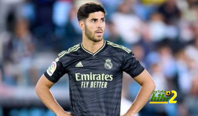 مانشستر يونايتد يضع عينه على بديل أنتوني