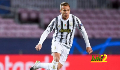 موقف ليفربول من إصابة أرثر ميلو