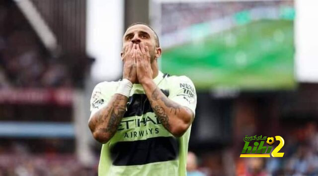 غياب وولكر وعودة ثلاثي السيتي للتدريبات قبل انطلاق دوري أبطال أوروبا