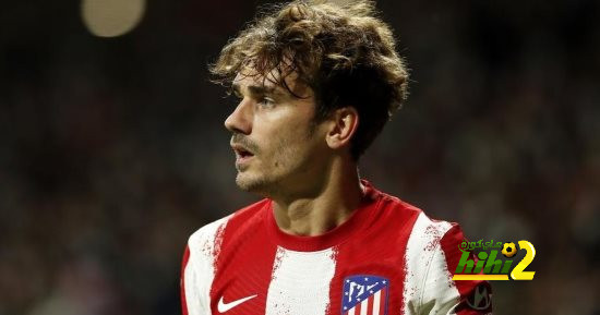 بسبب جريزمان.. صدام وشيك بين برشلونة وأتلتيكو مدريد