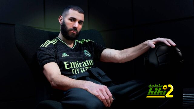لاعبو ريال مدريد يعلنون عن القميص الثالث للموسم