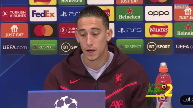 تسيميكاس يدافع عن كلوب بعد هجوم الجماهير عليه