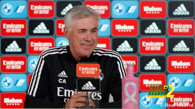 أنشيلوتي يكيل المديح لمدافع ريال مدريد