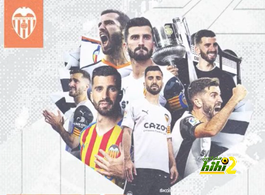 رسميًا : جايا يغلق الباب في وجه برشلونة ويجدد حتى 2027