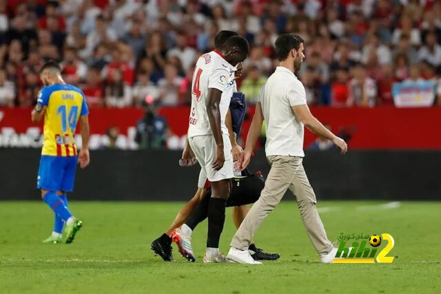 إشبيلية يخوض مباراة ريال مدريد بمدافع واحد