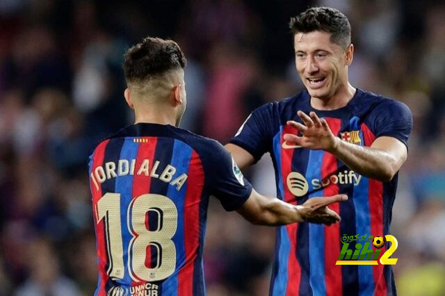 أكثر لاعب نال إعجاب تشافي بعد مباراة فياريال