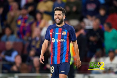 ألبا يقترب من تجديد عقده مع برشلونة