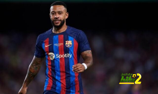 ديباي يطلب الرحيل عن برشلونة