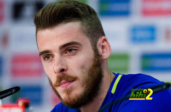 دي خيا واثق من الفوز على برشلونة في الدوري الأوروبي!