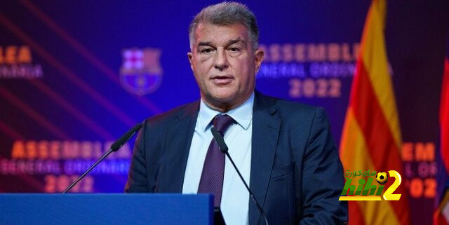 كيف ينوي برشلونة حل أزمة منعه من التعاقدات في يناير؟
