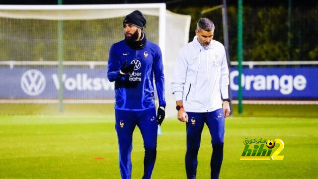 طبيب المنتخب الفرنسي يبدي تفاؤله بشأن بنزيما وفاران