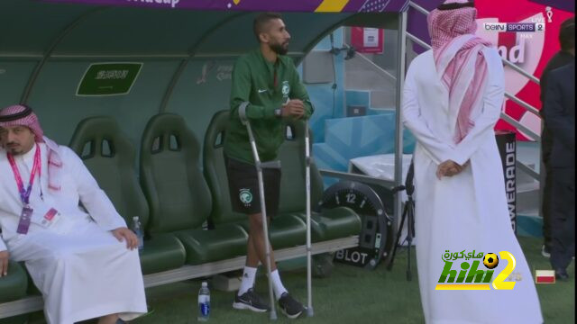سلمان الفرج يساند لاعبي السعودية أمام بولندا في كأس العالم