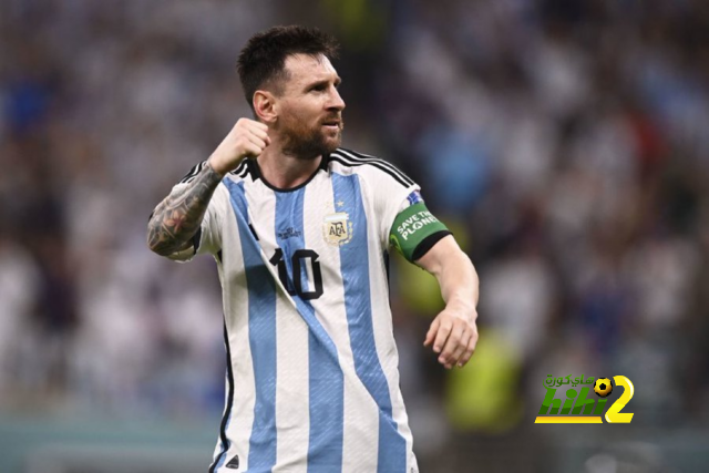 فيديو: ميسي يدهس قميص المكسيك.. هل كان ليو متعمدا؟!
