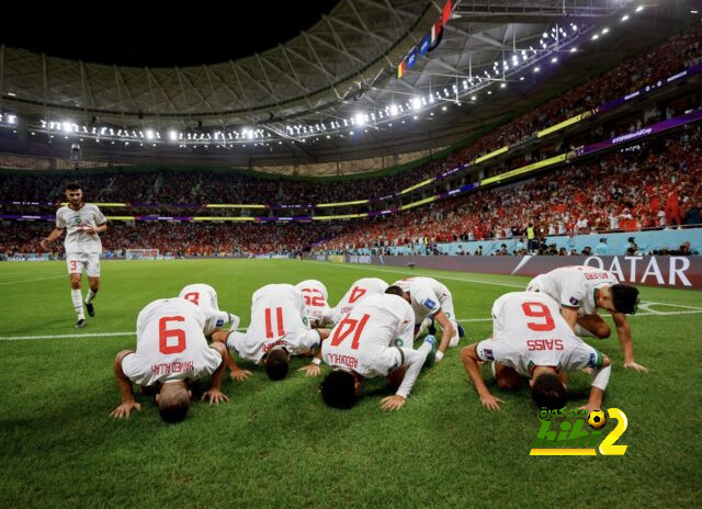 جباه الساجدين تملأ ملاعب كأس العالم