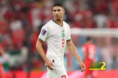 أشرف حكيمي يكشف عن سعادته باللعب مع المنتخب