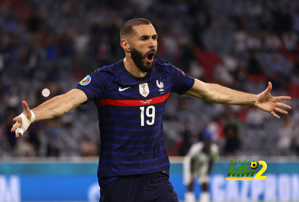 ماركا تكشف تسرع ديشامب فى إبعاد بنزيما من المونديال